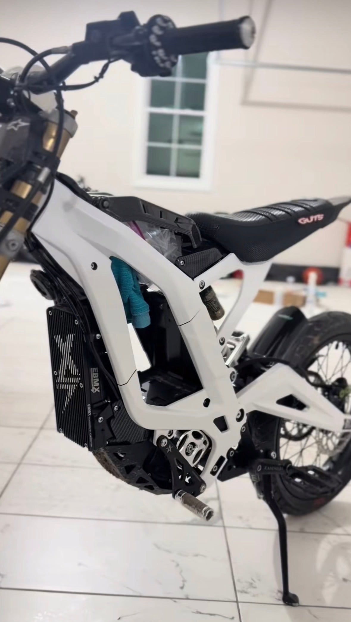 𝗦𝗨𝗥𝗥𝗢𝗡 𝗟𝗕𝗫/𝗟𝗕𝗦 𝗖𝗢𝗔𝗧𝗘𝗗 𝗙𝗥𝗔𝗠𝗘 𝗚𝗨𝗔𝗥𝗗𝗦